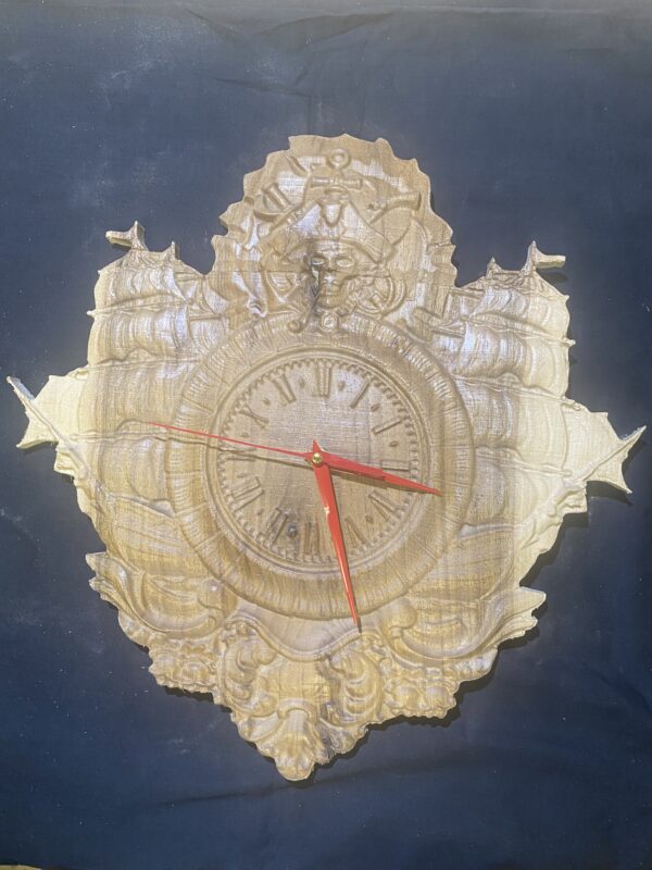 2 Ships & Skull Clock