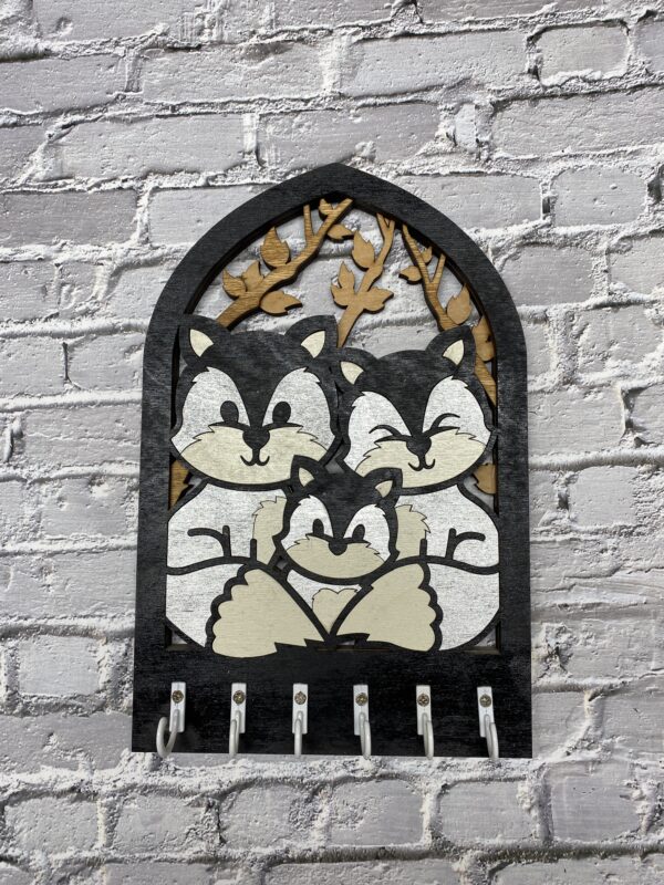 3 Foxes Key Holder