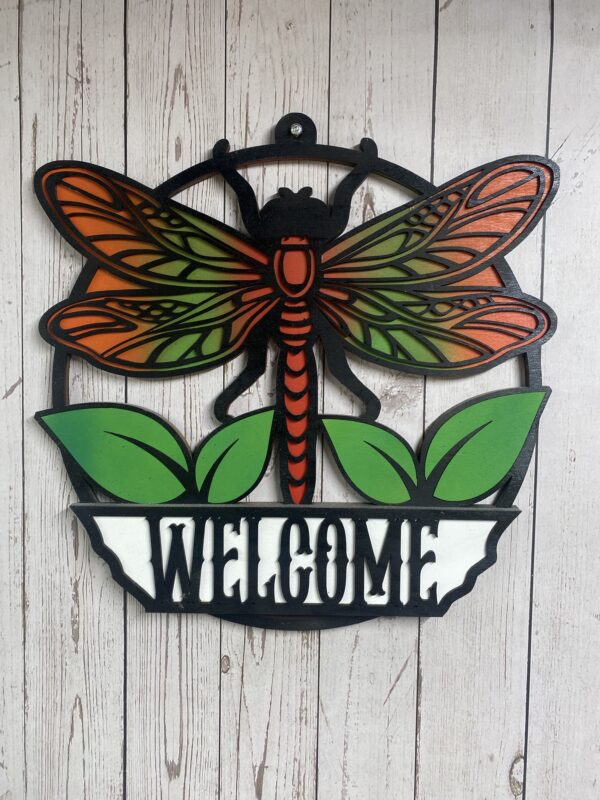 Dragonfly with Leaves Welcome