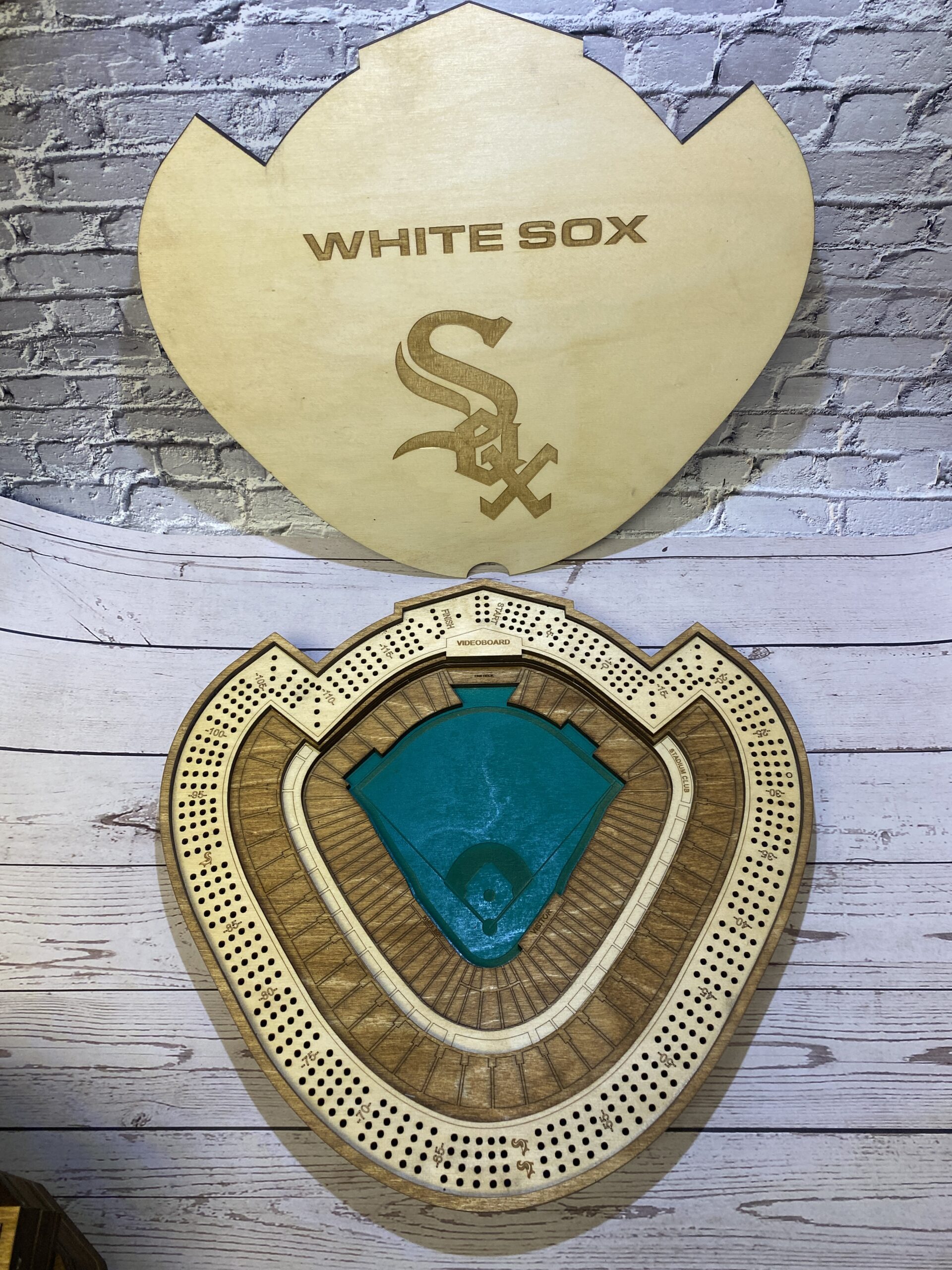 Chicago White Sox 4 Player Cribbage Board