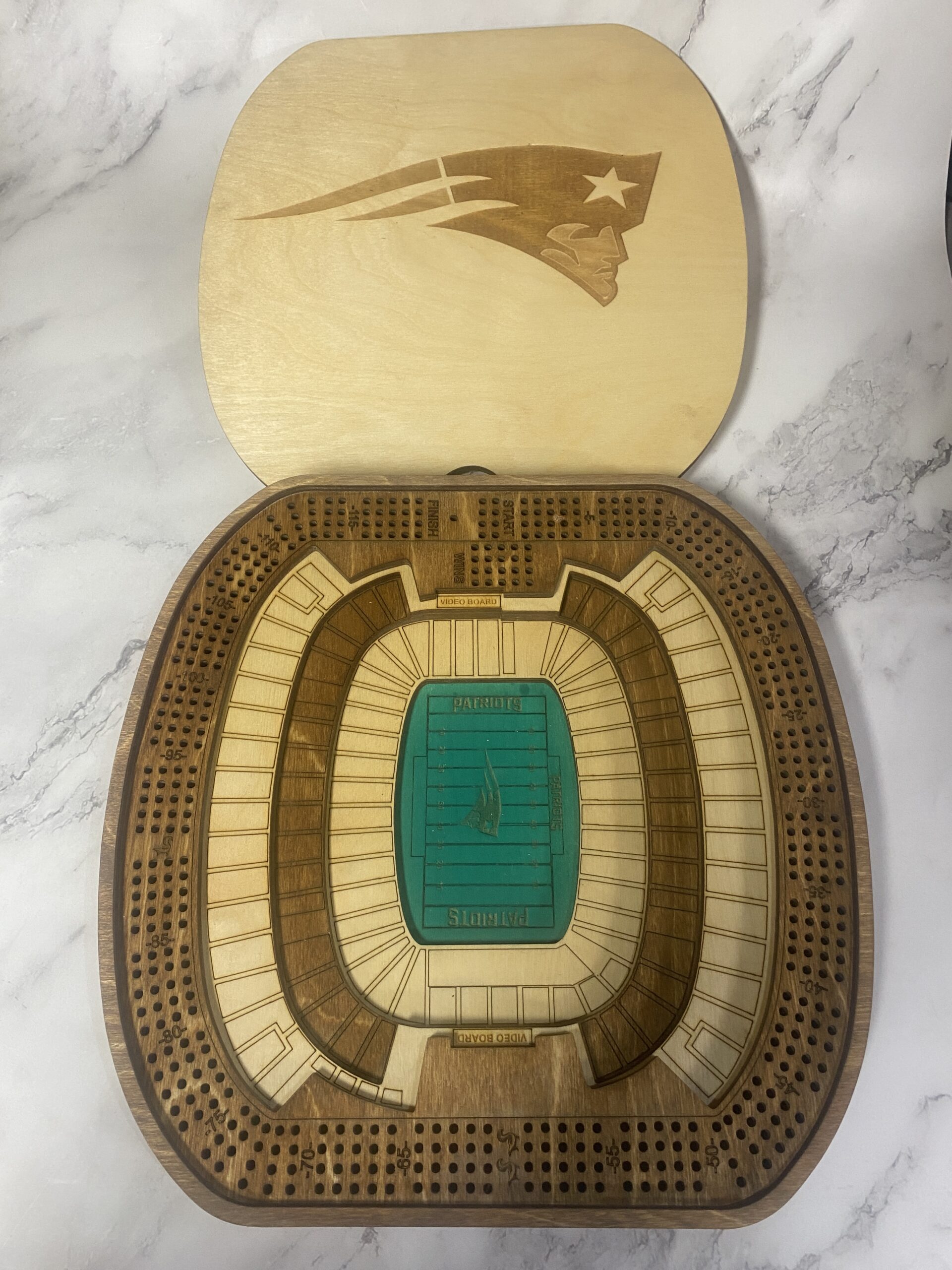 New England Patriots 4 Player Cribbage Board
