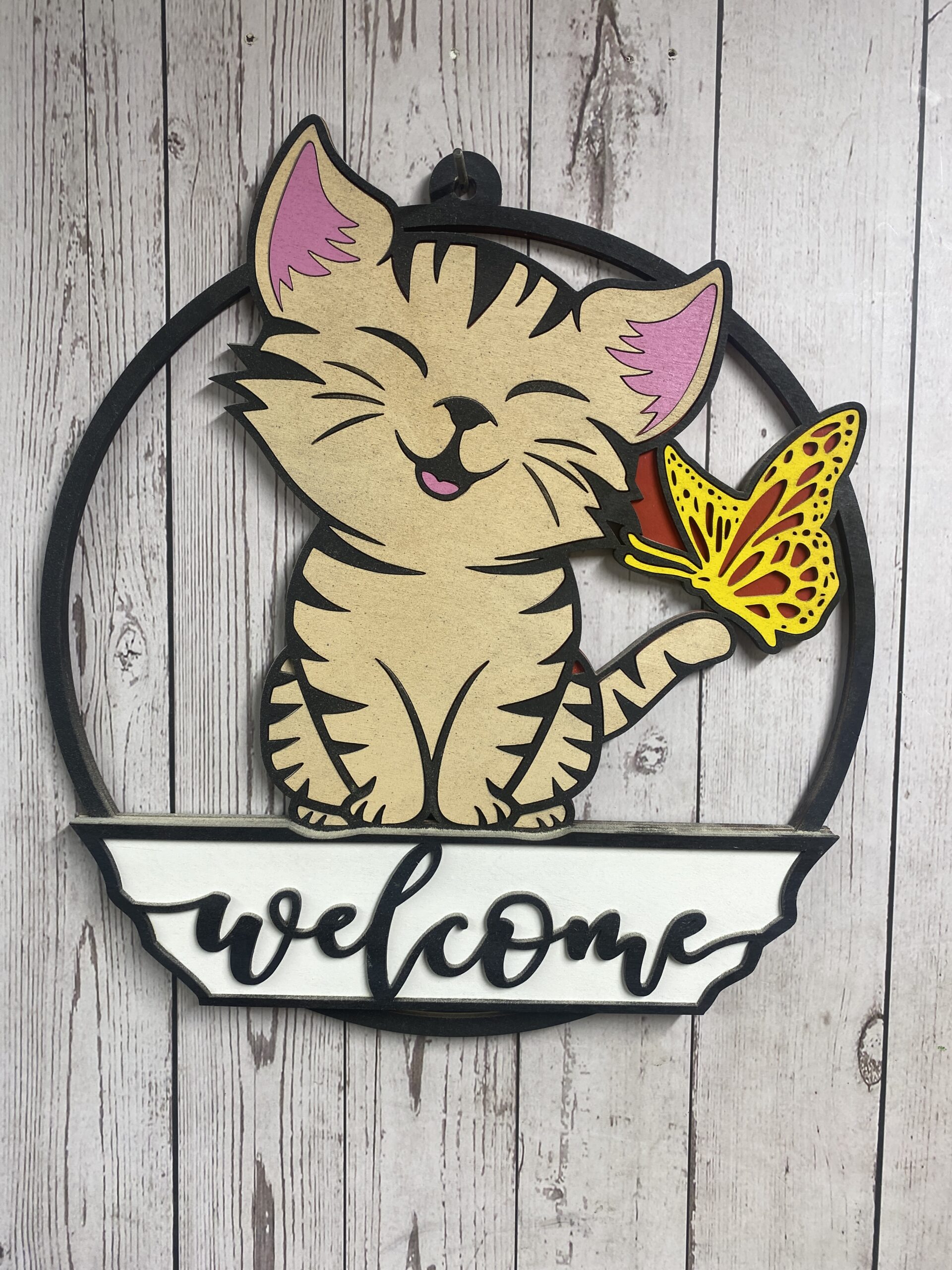 Kitten & Butterfly Welcome Sign